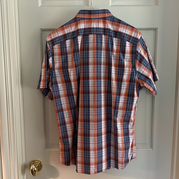 Unworn Banana Republic Short Sleeve Button Down Shirts, Bundle of 2 - Sz M - Picture 7 of 7